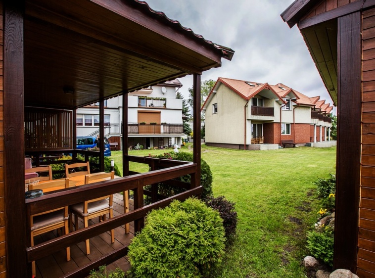 Villa Astrid - domki Villa Astrid widok og&oacute;lny?v=