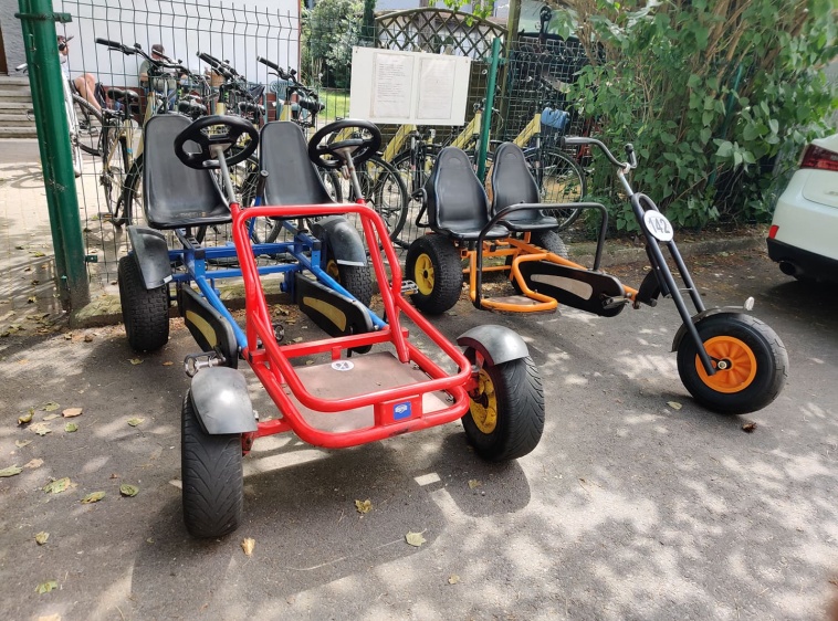 Wypożyczalnia gokart&oacute;w