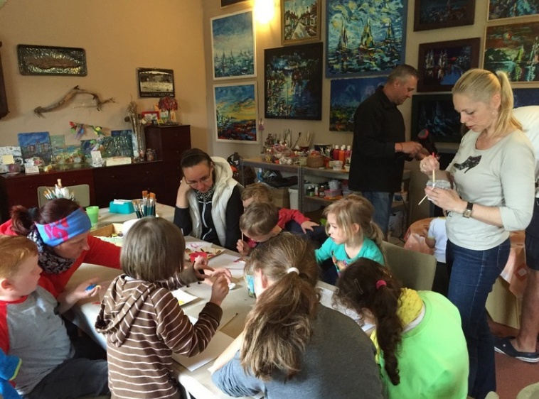 Villa Astrid - pokoje gościnne i apartamenty Zajęcia plastyczne czerwiec 2016?v=