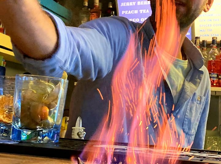 Portowa 2 - Shot Bar & Street Food